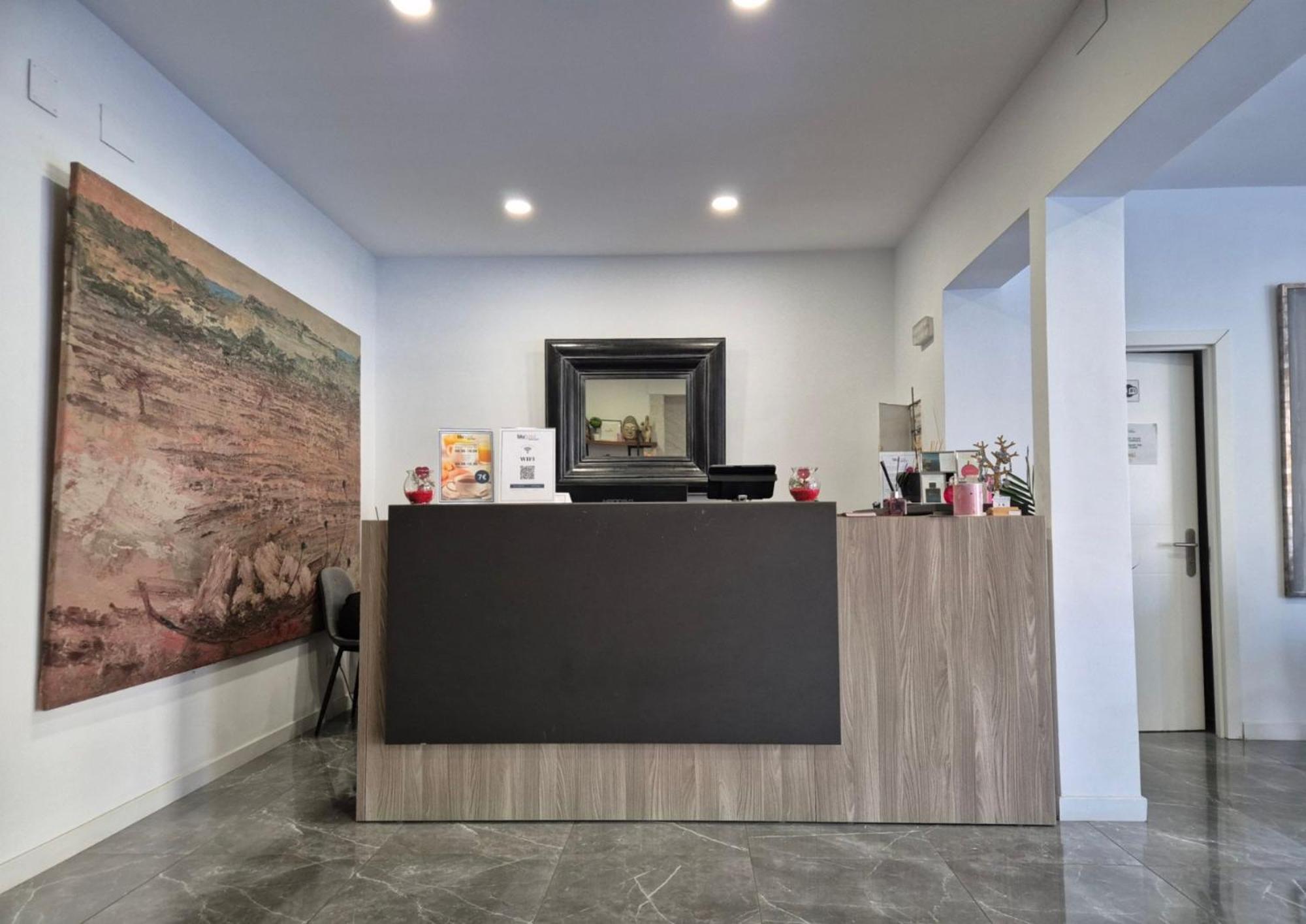 Blu Hostal Diana Port de Alcudia  ภายนอก รูปภาพ