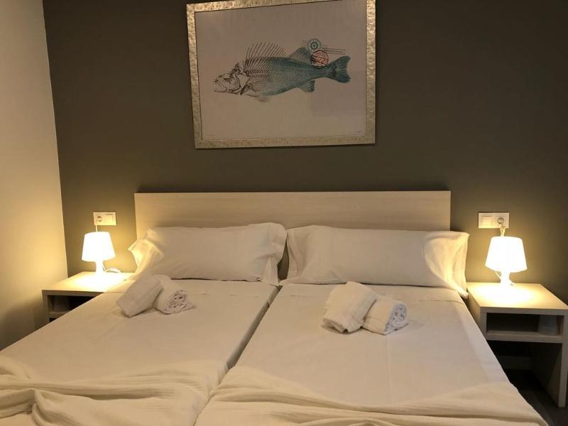 Blu Hostal Diana Port de Alcudia  ภายนอก รูปภาพ