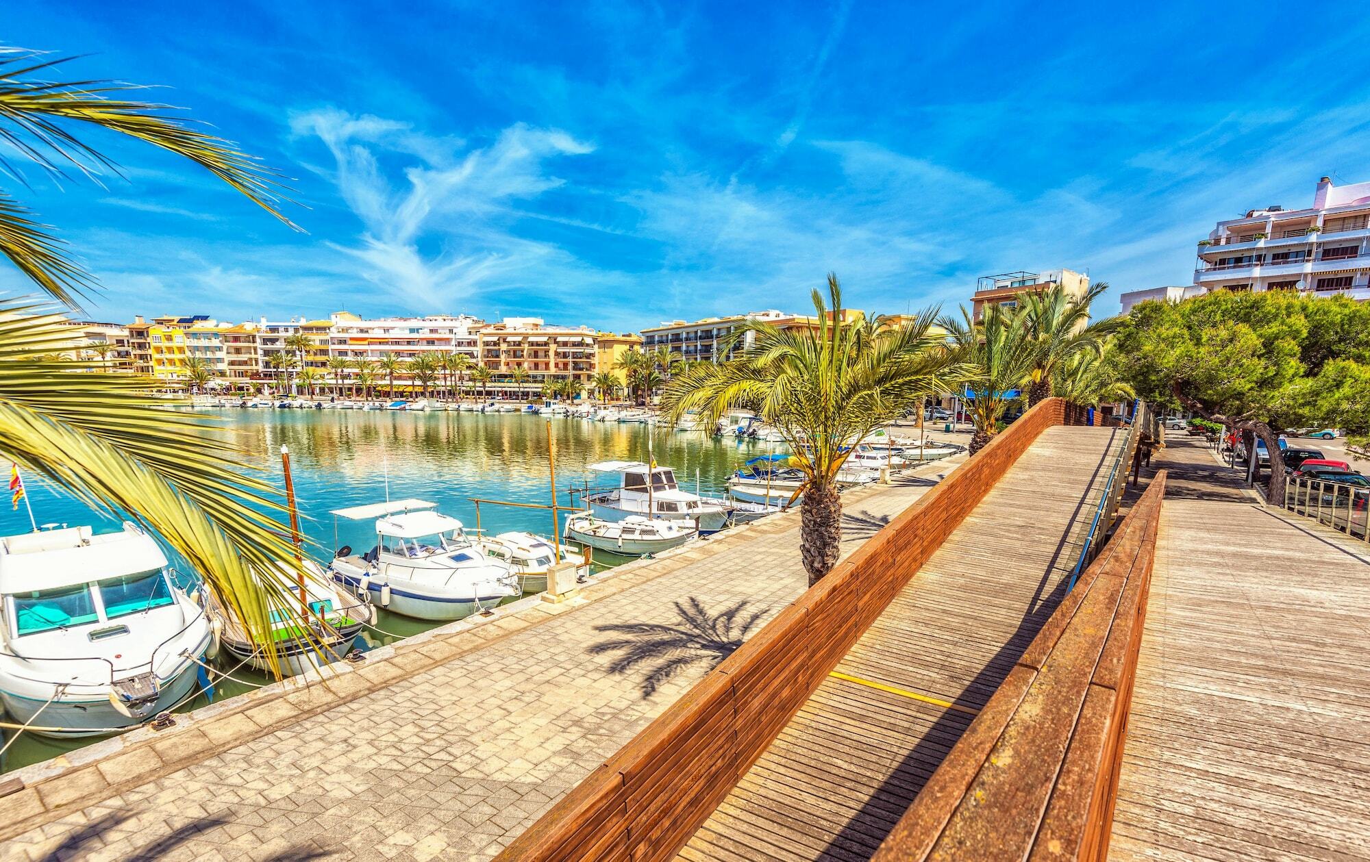 Blu Hostal Diana Port de Alcudia  ภายนอก รูปภาพ